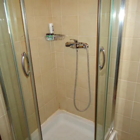 Apartamento Em Pedras Del Rei * מונקאראפאצ'ו